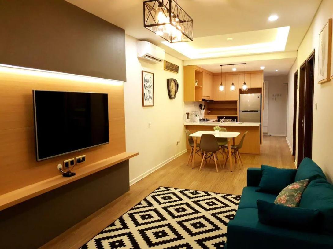 Graha Padma Avonia Villa Semarang Buitenkant foto